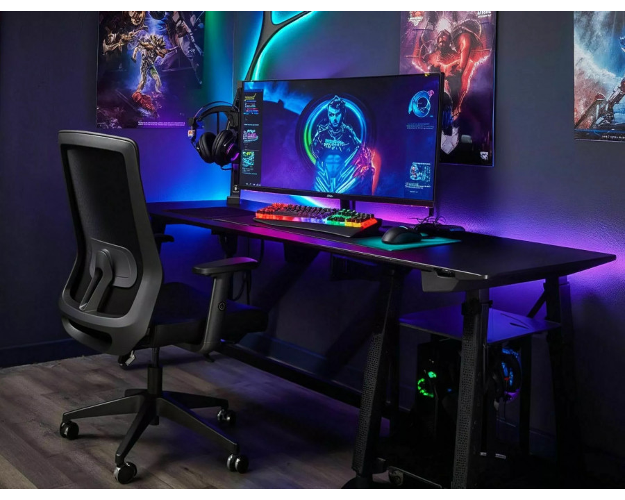 Крісло офісне комп'ютерне поворотне Q-085 Чорна екошкіра / Чорний каркас