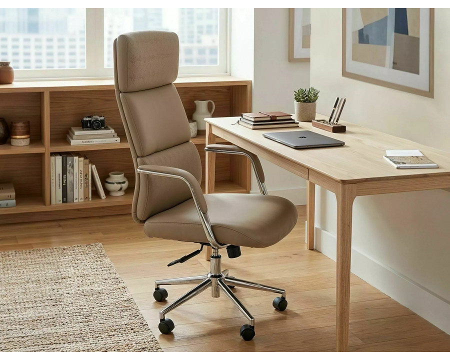 Крісло офісне комп'ютерне поворотне Q-03 Бежева екошкіра / Світло-сірий каркас