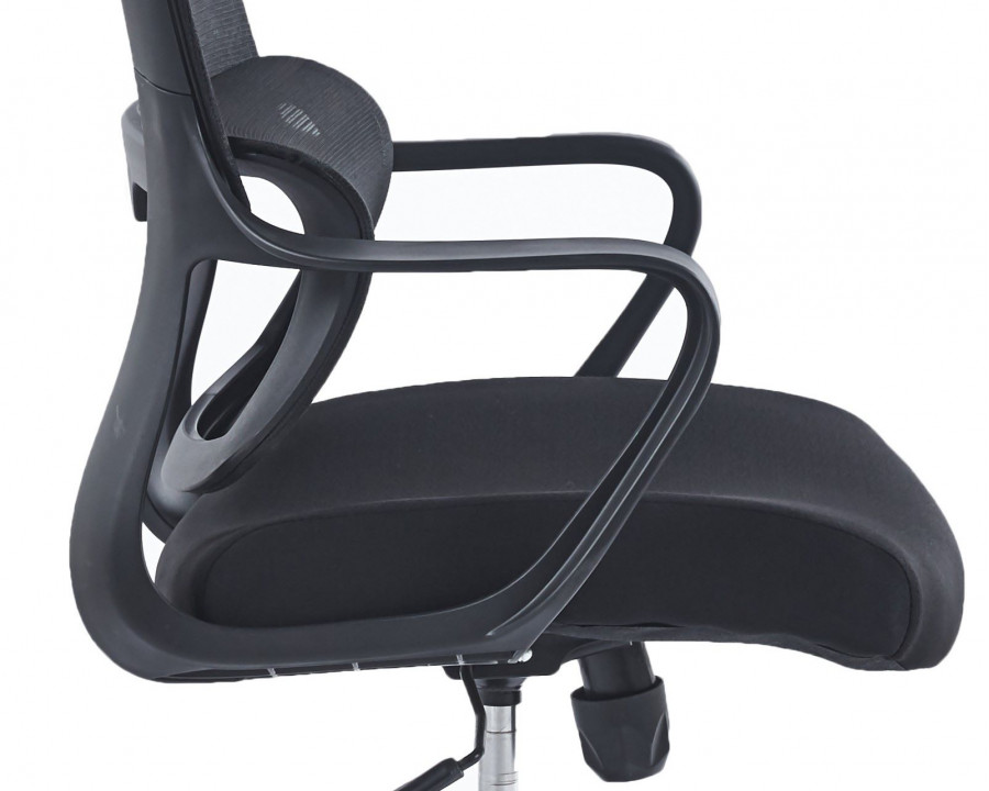 Крісло комп'ютерне JIM Чорне / Чорний каркас  