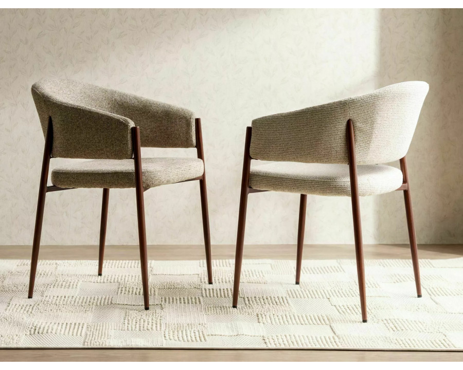 Стілець кухонний обідній м'який Akita D Бежева тканина / Горіх каркас